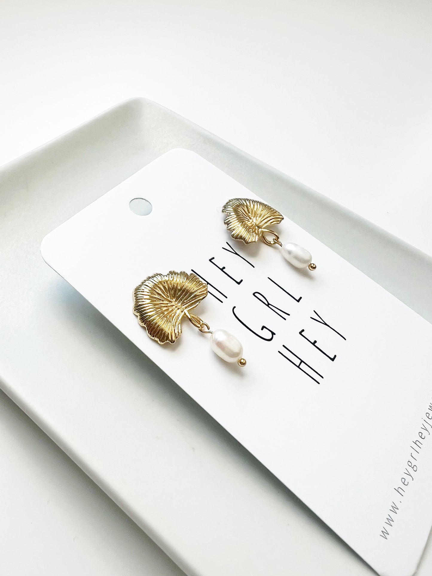 The Ginkgo Pearl Stud Earrings